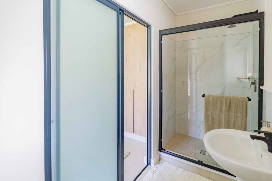 To Let 1 Bedroom Property for Rent in Richwood Western Cape